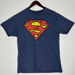 Superman Shirt M Blue Short Sleeve Superhero DC Comic Adult - Picture 2 of 5 Su
